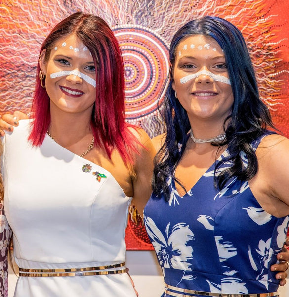 Meet the talented sisters, Chern'ee and Brooke Sutton and see the beautiful work they bring to the gallery